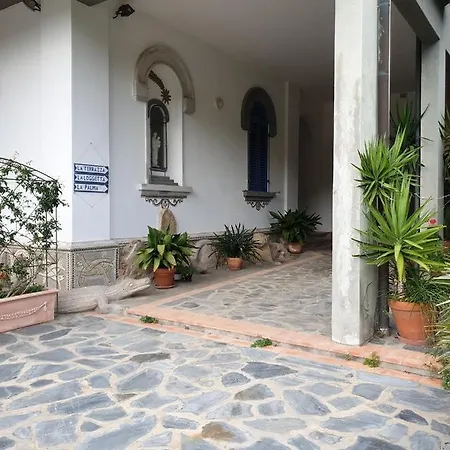 Lina Apartment Nisporto